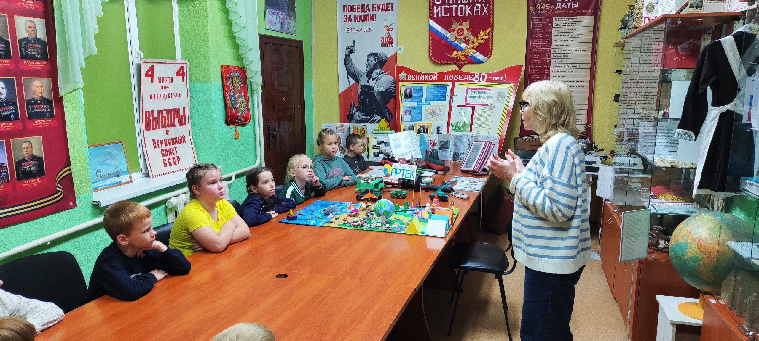 Очередной день в лагере был посвящён профессиям..